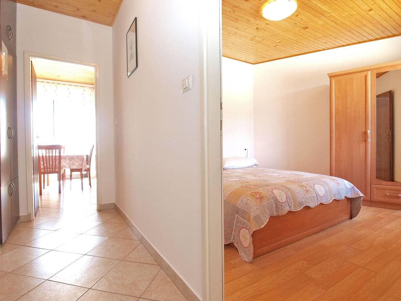 Foto 11 von 27: Ferienhaus für 4 Personen mit Pool