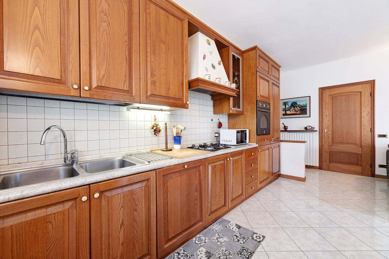 Foto 9 von 27: Apartment 'Lago' mit Bergblick, privater Terrasse und WLAN