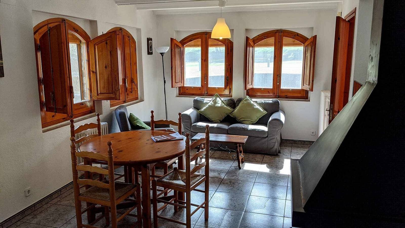 Foto 5 von 44: Ferienwohnung 'Mas El Carrer - Verd' mit Gemeinschaftspool, Gemeinschaftsgarten und Wi-Fi