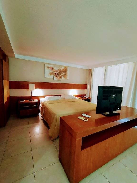 Foto 11 von 33: Cozy apartment with views of Morro do Careca.