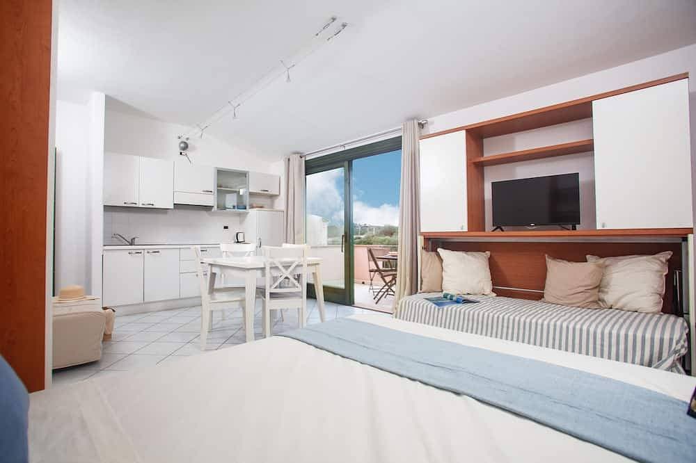 Foto 3 von 25: Spacious studio penthouse apartment with terrace