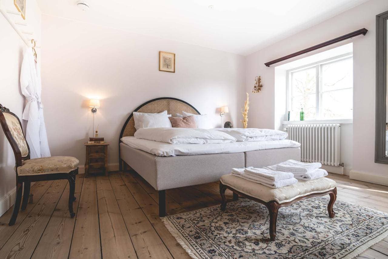 Foto 5 von 9: Standard Double Room with Shared Bathroom
