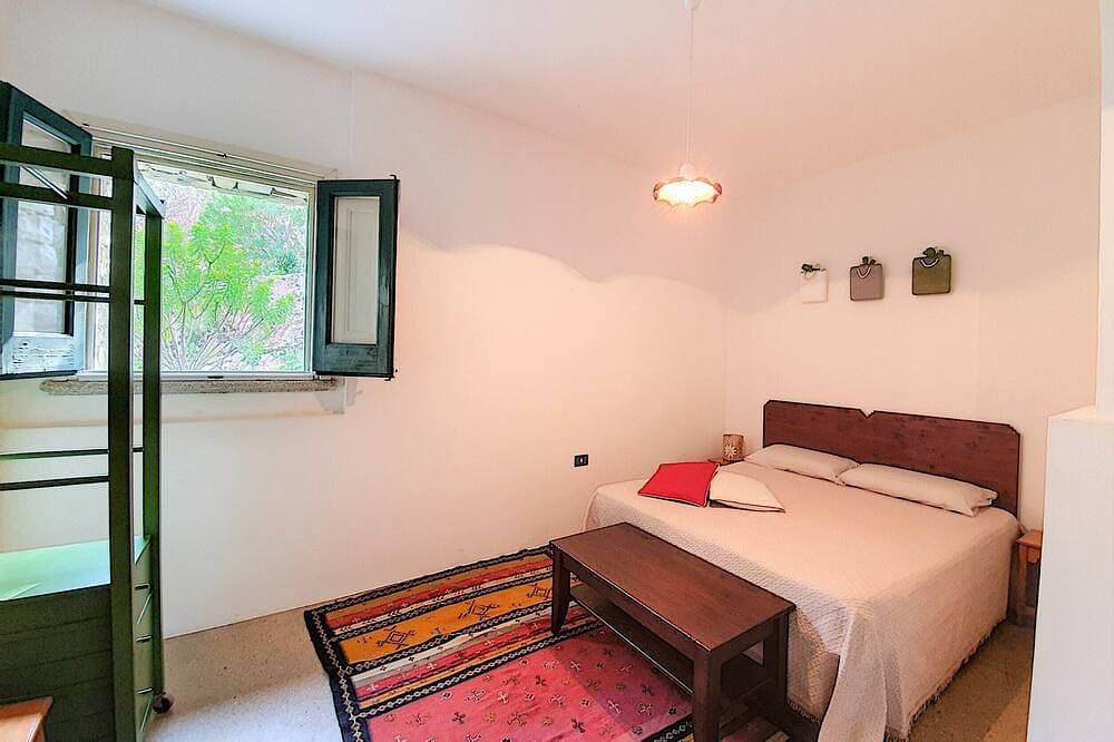 Foto 6 von 29: Ferienhaus mit Meerzugang und beheiztem Außenpool