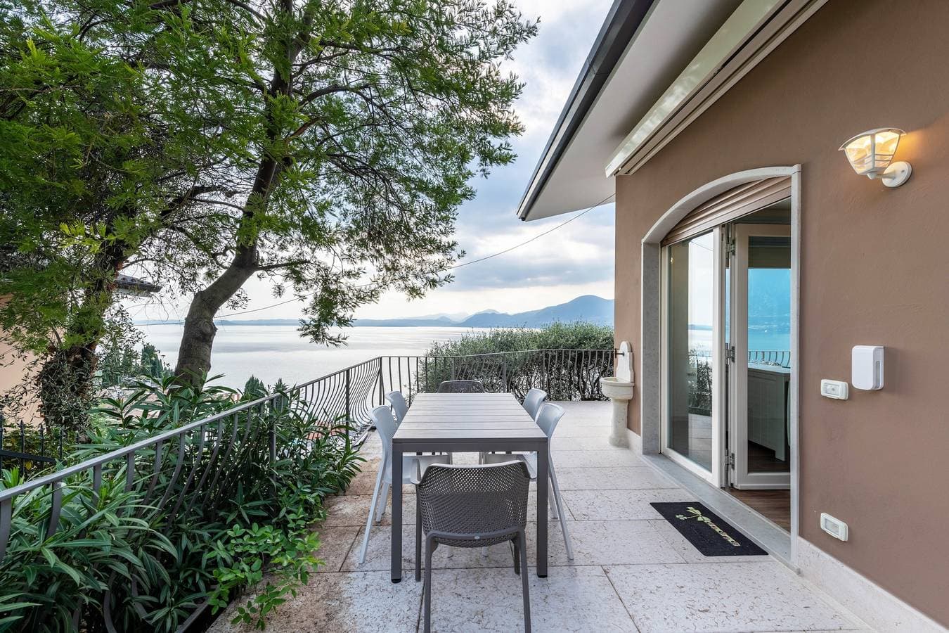 Foto 5 von 21: Ferienhaus 'Sweet Home Anna' mit Seeblick, Garten und WLAN