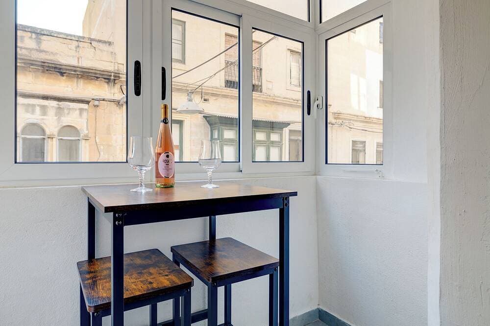 Foto 6 von 30: Stylish 1Br Studio Apt in Gzira