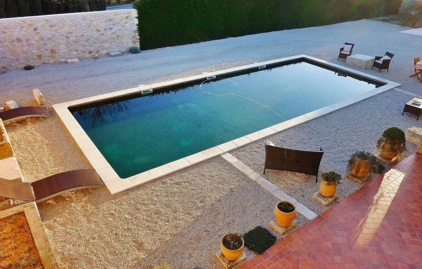 Foto 10 von 36: Gemütliche 115m²-Ferienwohnung | Pool, Parkplatz, AC