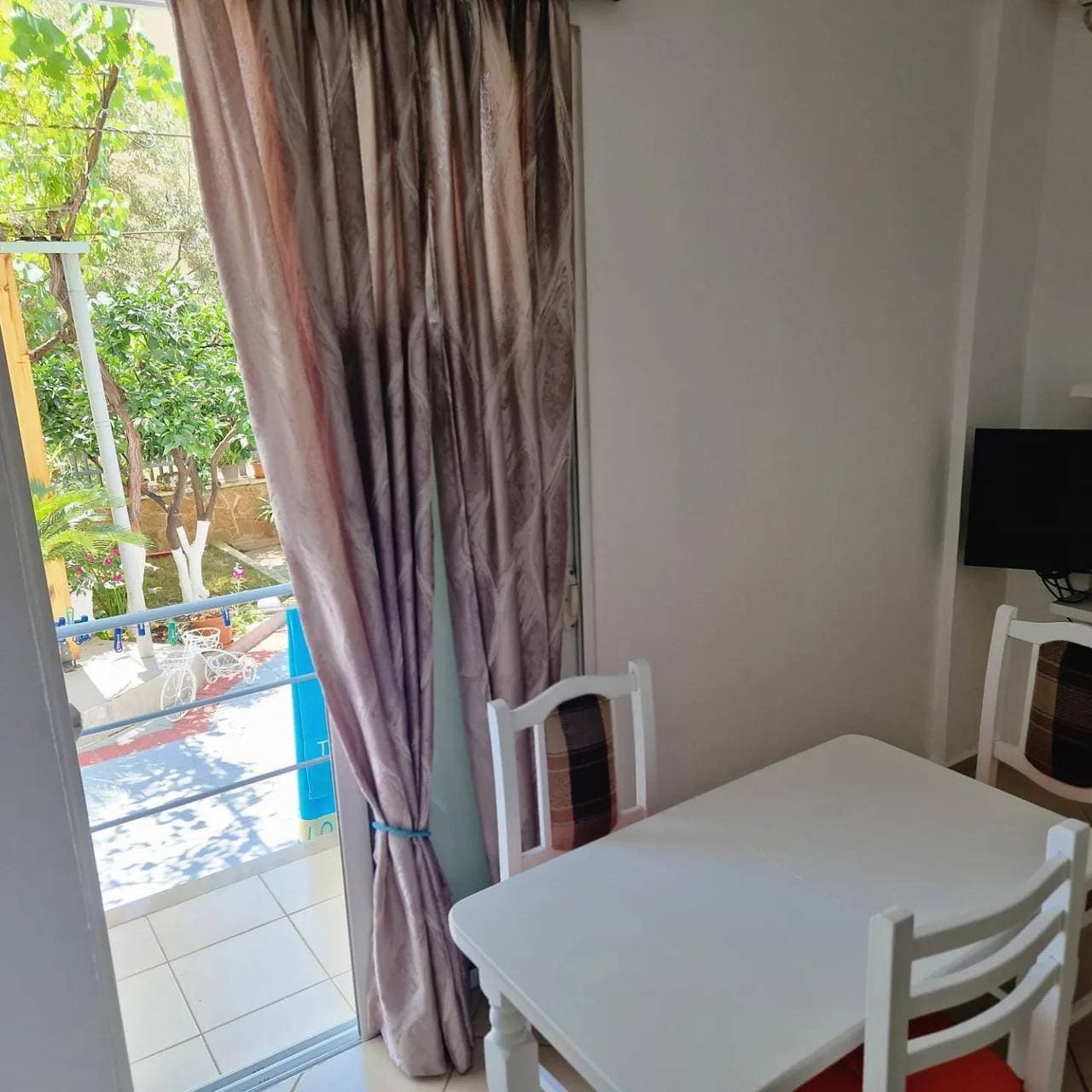 Foto 2 von 20: Ferienwohnung für 4 Personen mit Balkon