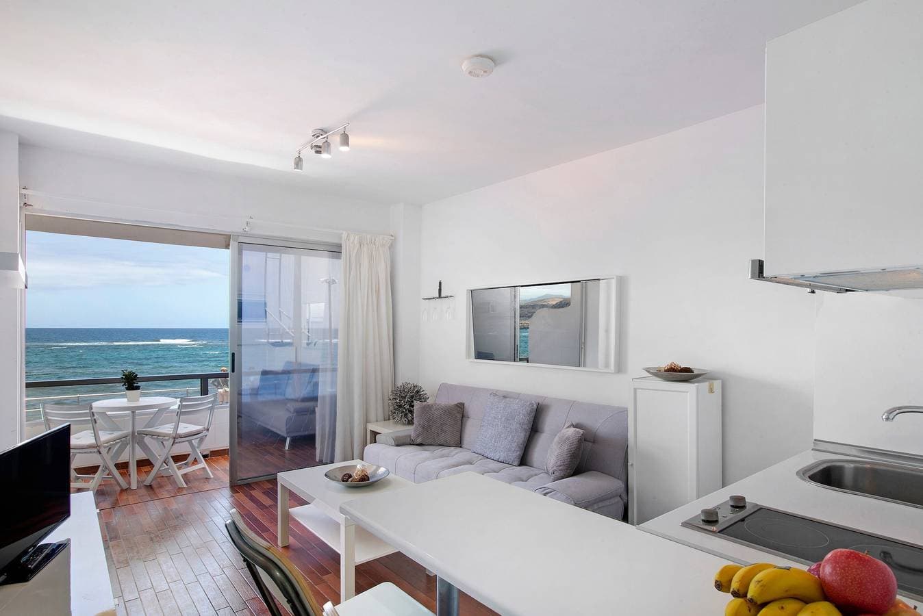 Foto 3 von 18: Ferienwohnung 'en la Playa' mit Meerblick, Balkon und WLAN