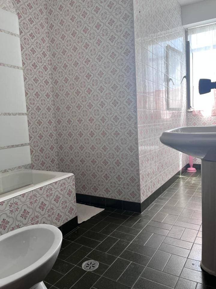 Foto 11 von 13: Double Room with Shared Bathroom