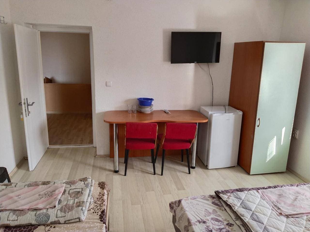 Foto 5 von 15: Double Room with Private Bathroom