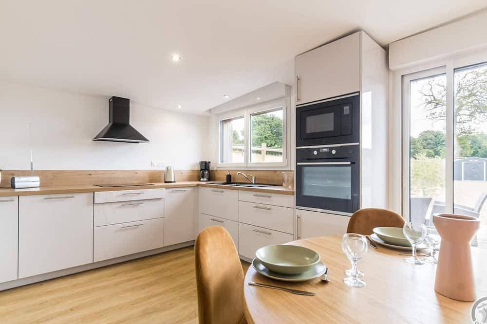 Foto 10 von 16: Gemütliches Haus mit Terrasse in Tourlaville