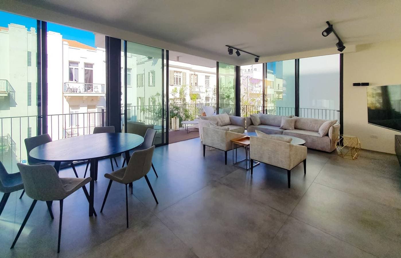 Foto 2 von 31: Yavne Brillant in Tel Aviv-Yafo