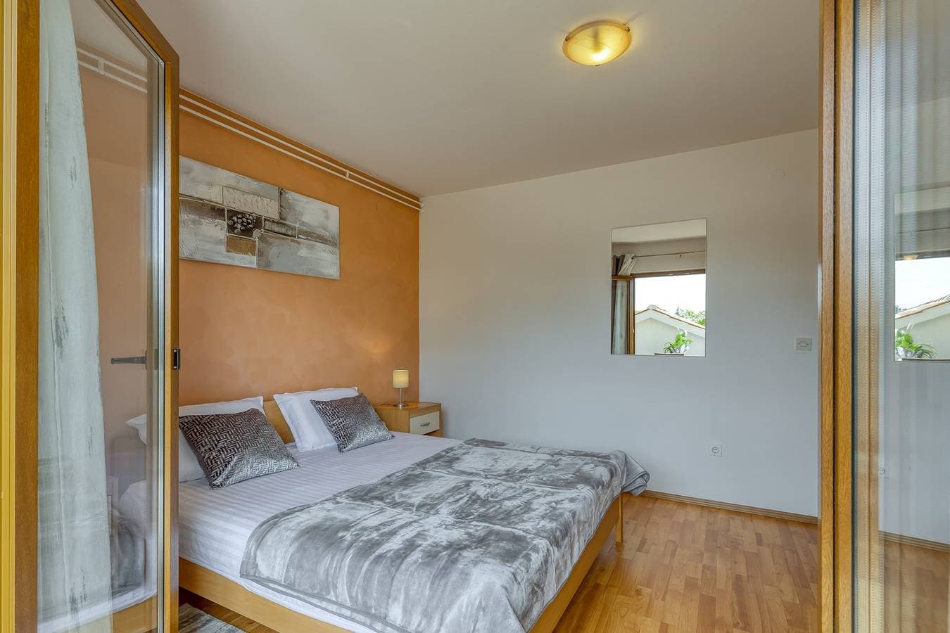 Foto 12 von 32: Ferienwohnung Maruzini mit Whirlpool