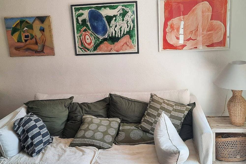 Foto 12 von 27: A delightful little village home