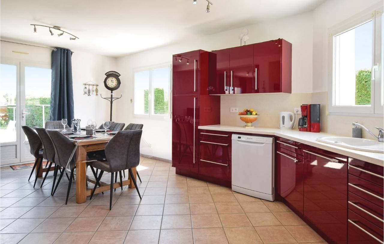 Foto 6 von 27: Four-Bedroom Holiday Home