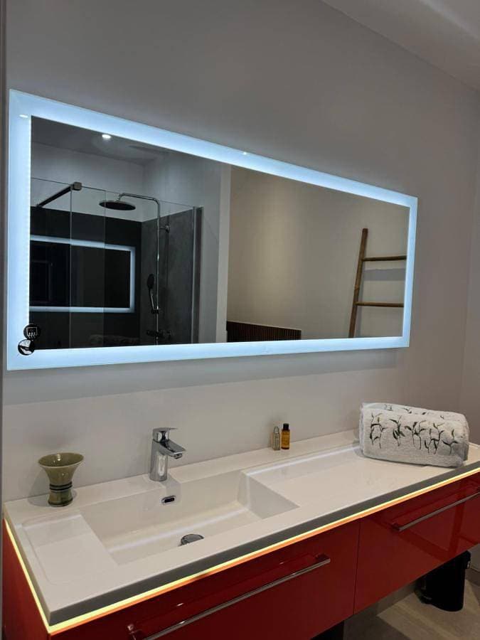 Foto 5 von 17: Double Room with Private Bathroom