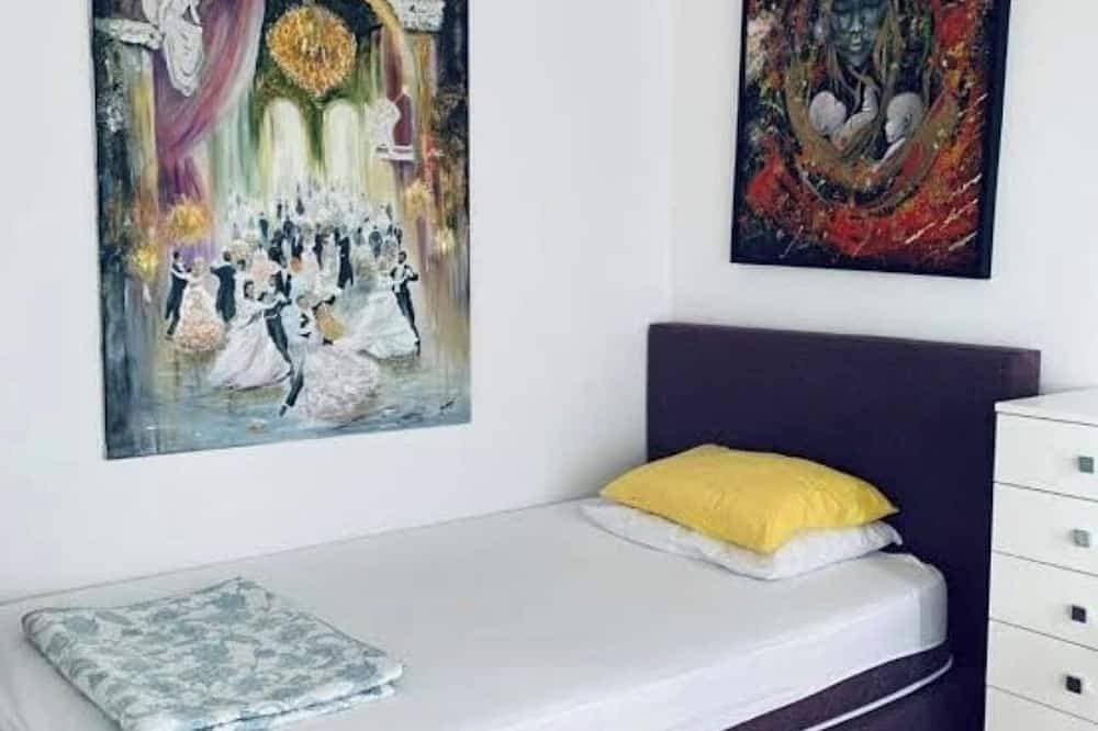 Foto 4 von 12: Stilvolle 2-Zimmer-Wohnung  – 5 Min zum Strand & Zentrum + Parkplatz