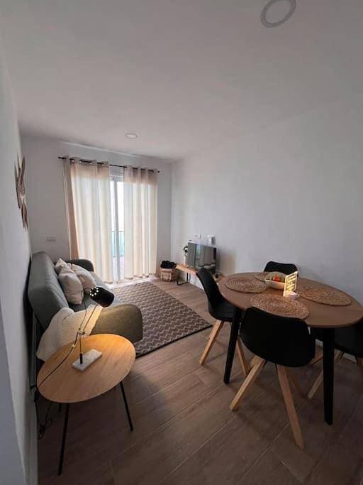 Foto 4 von 21: One-Bedroom Apartment