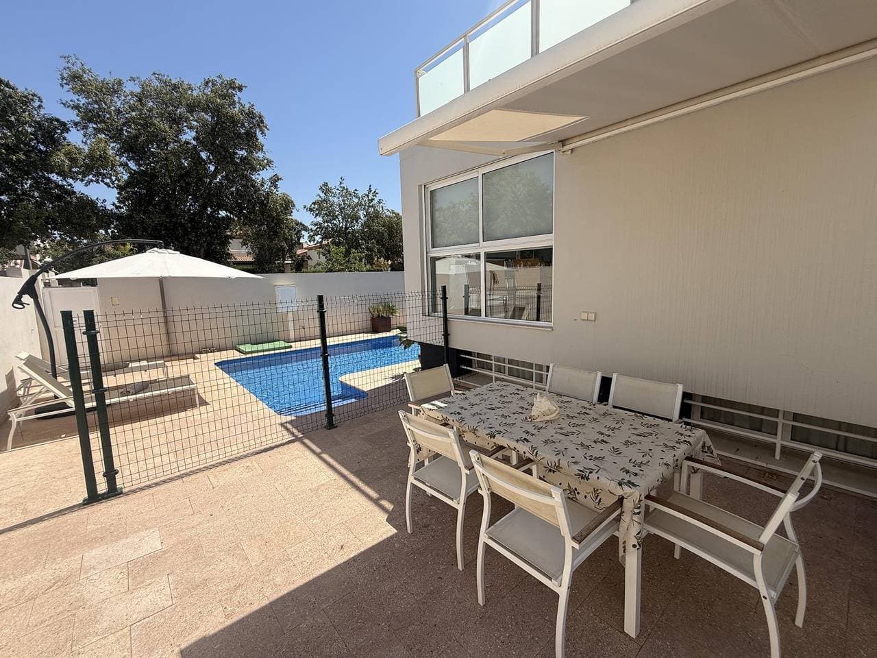 Foto 10 von 46: Ferienhaus für 6 Personen mit Balkon/Terrasse