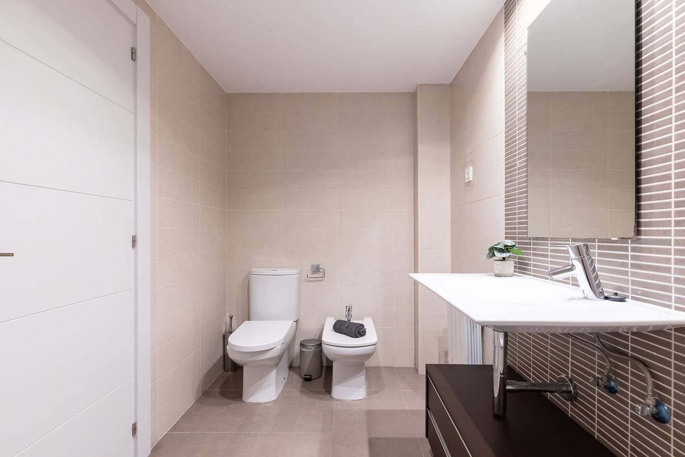 Foto 5 von 84: Ferienwohnung für 4 Personen mit Garten