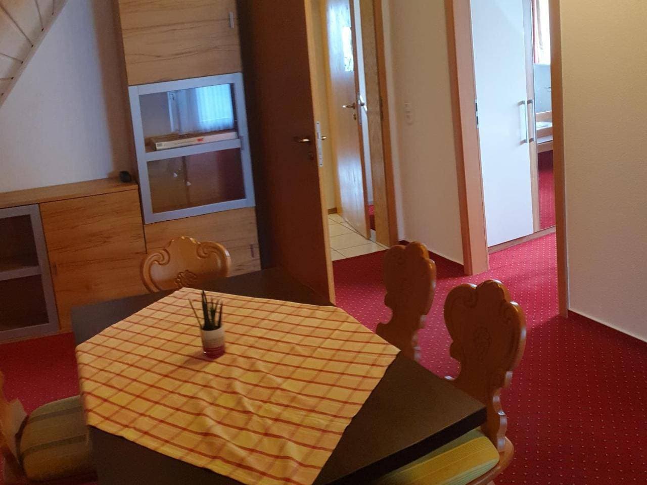 Foto 8 von 10: Three-Bedroom Apartment