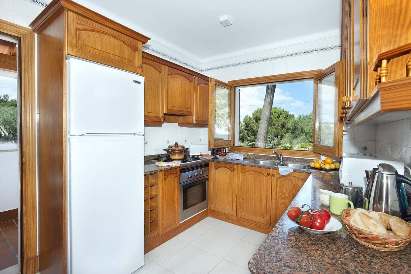 Foto 9 von 28: Villa für 8 Personen mit Garten