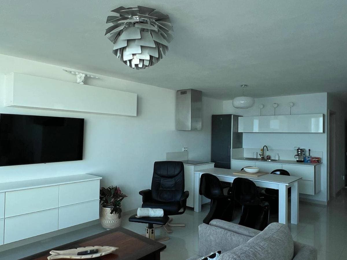 Foto 5 von 43: Three-Bedroom Apartment