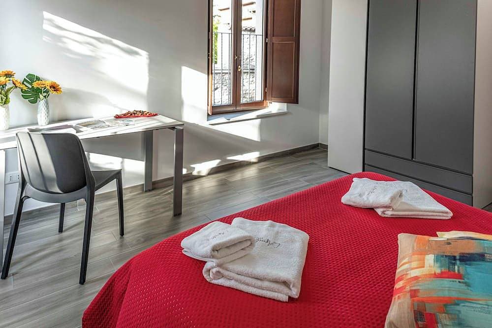 Foto 7 von 30: *4 double rooms *equipped kitchen, *2 smart Tv rooms *air conditioning