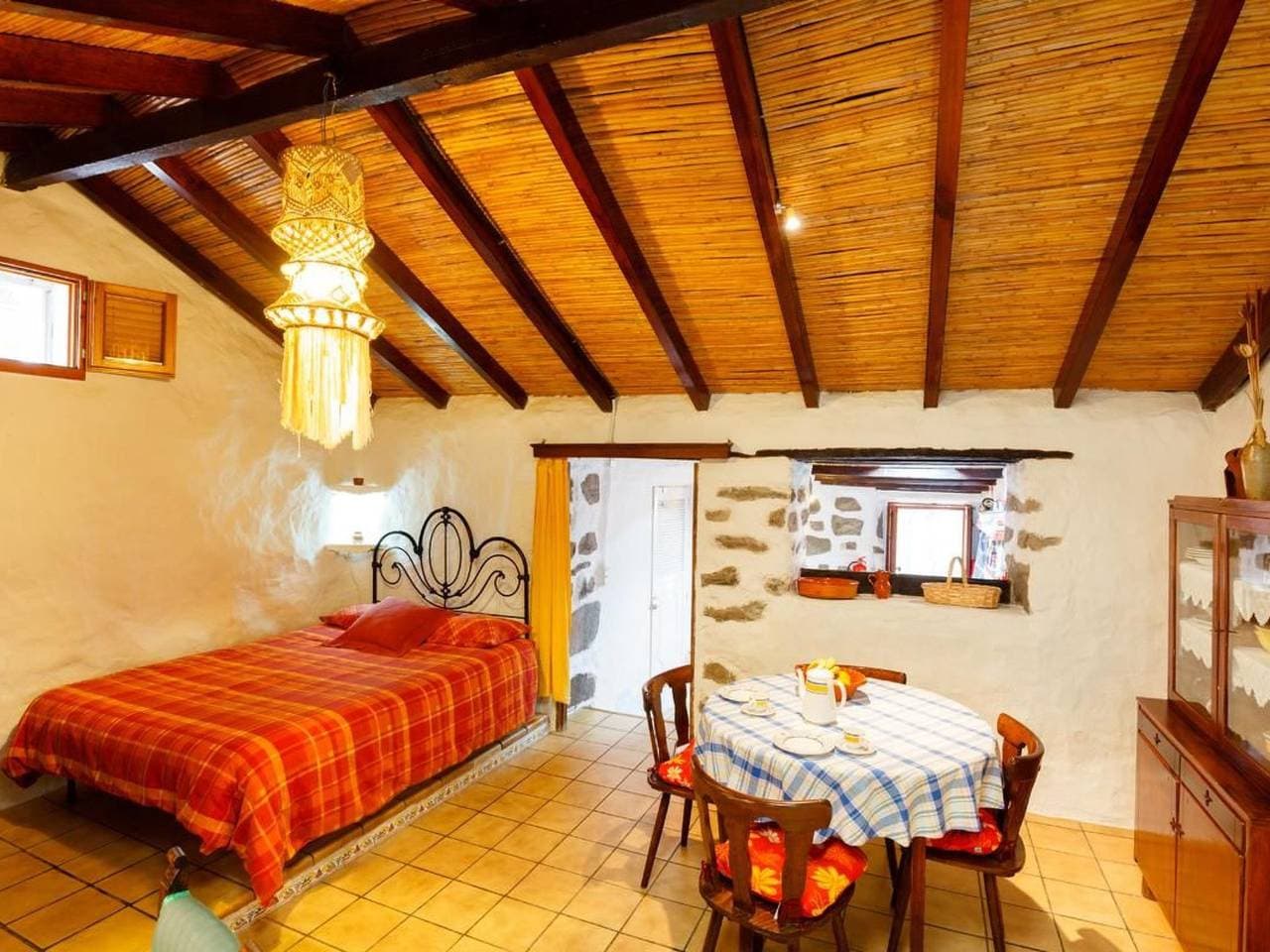 Foto 4 von 32: In El Risco mit Garten, Terrasse und Grill