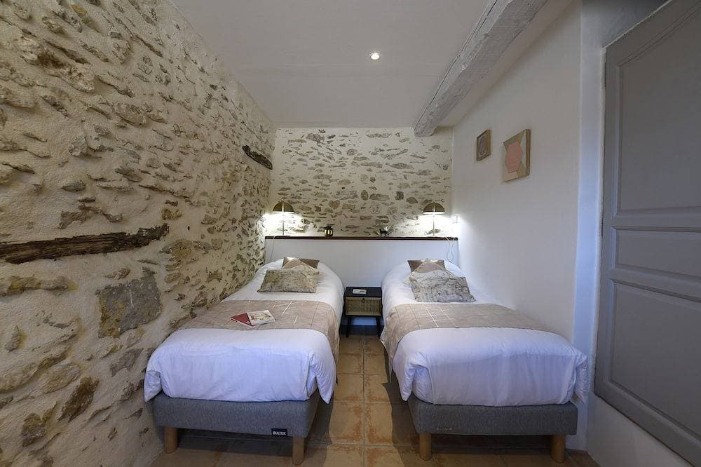 Foto 3 von 30: Gîte-Ensuite mit Dusche-Blick auf die Landschaft