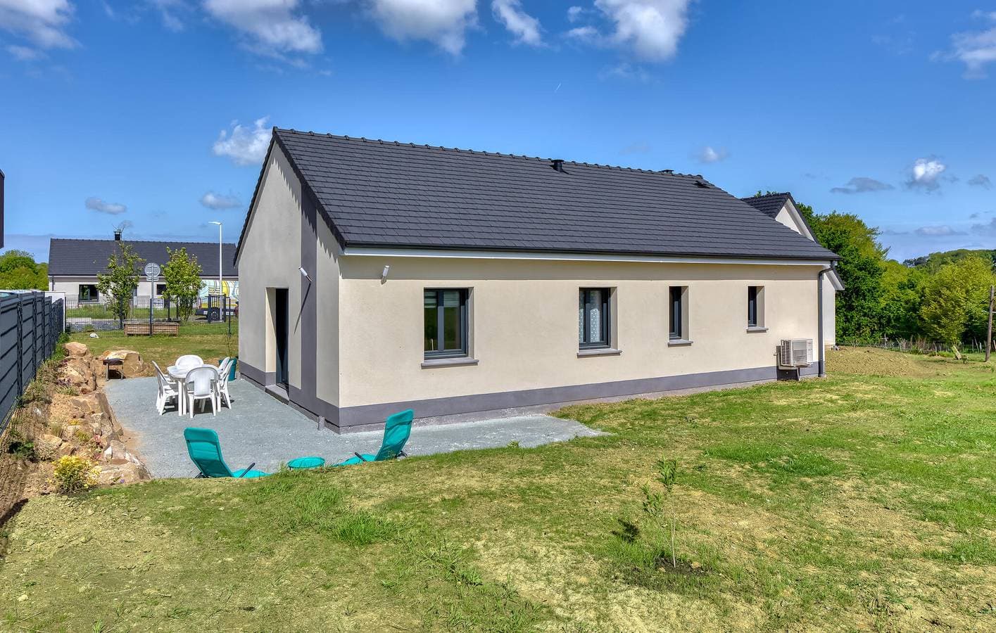 Gemütliche Gartenwohnung mit Parkplatz, TV, 1,5km zum Strand 1