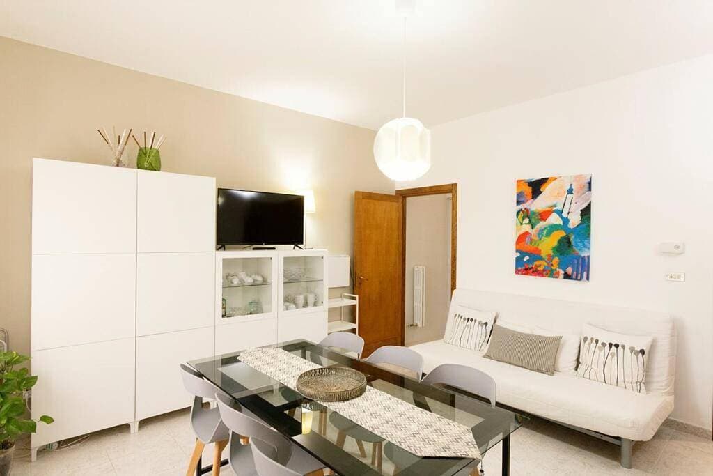 Foto 3 von 12: One-Bedroom Apartment