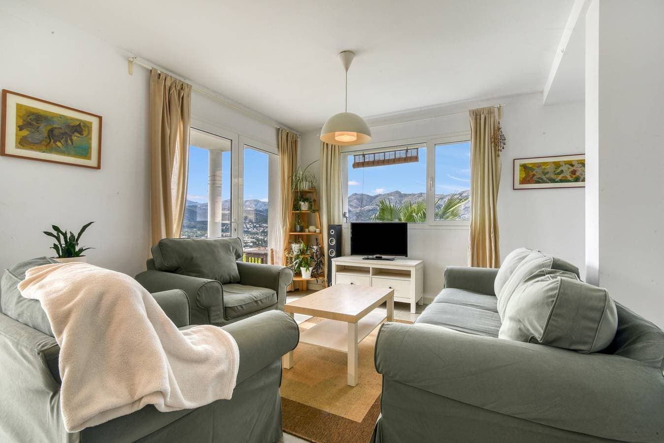 Foto 5 von 25: VillaSol – Ruhiges Ferienhaus mit privatem Pool und Panoramablick auf die Berge