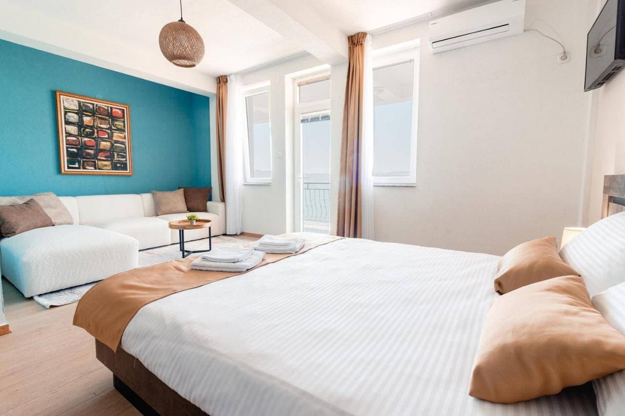 Foto 9 von 10: Luxury Triple Room