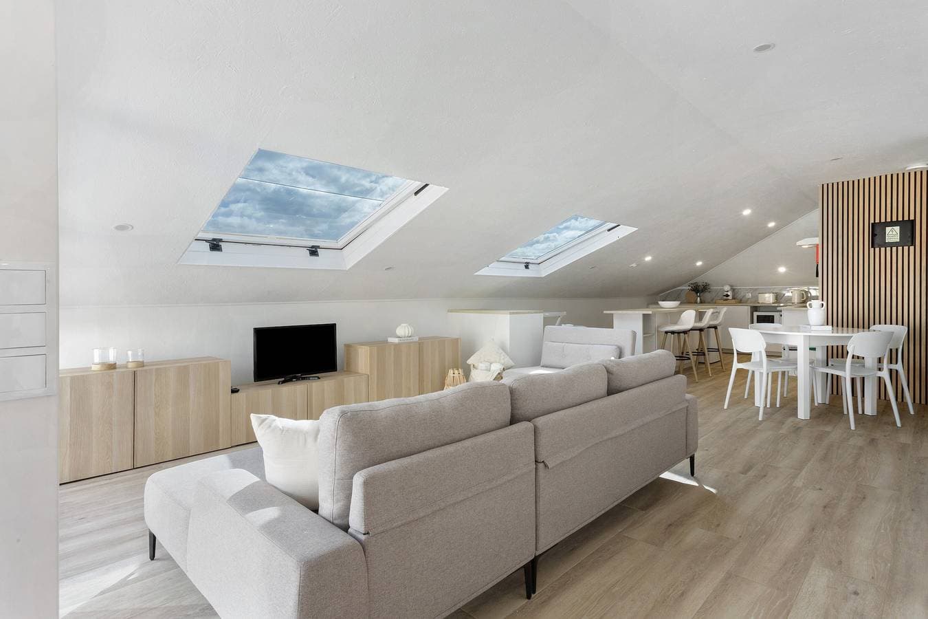 Foto 6 von 26: Villa 'Sky and Sea Haven' mit Meerblick, WLAN und Klimaanlage