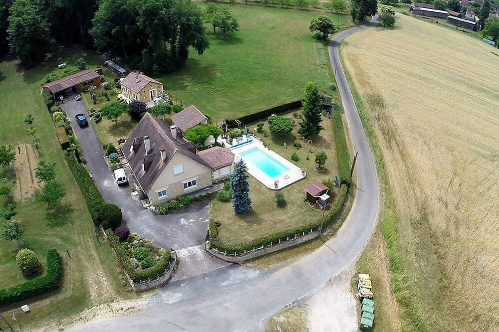 Foto 11 von 30: Ruhe und Ruhe: Gite *** mit Pool in der Nähe von Sarlat, Dordogne Perigord Noir