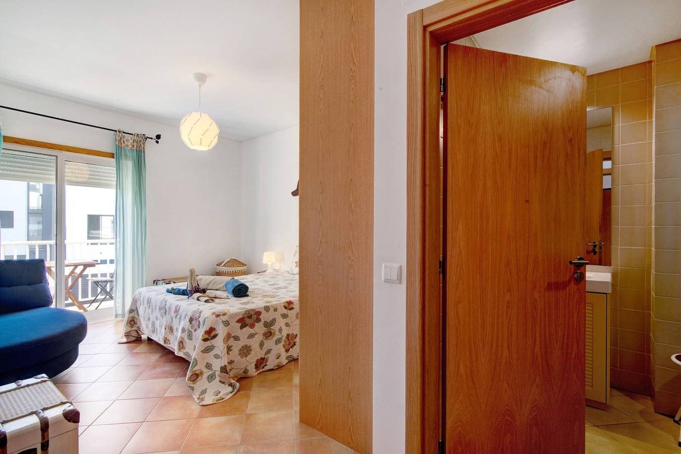 Foto 12 von 28: Apartment 'Maré Cheia Sl40' mit Gemeinschaftspool, WLAN und Klimaanlage