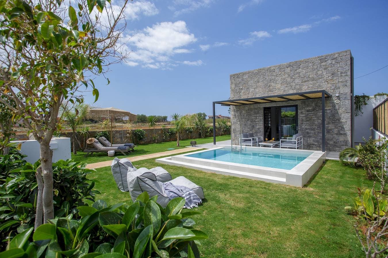 Foto 6 von 30: Villa für 4 Personen mit Pool