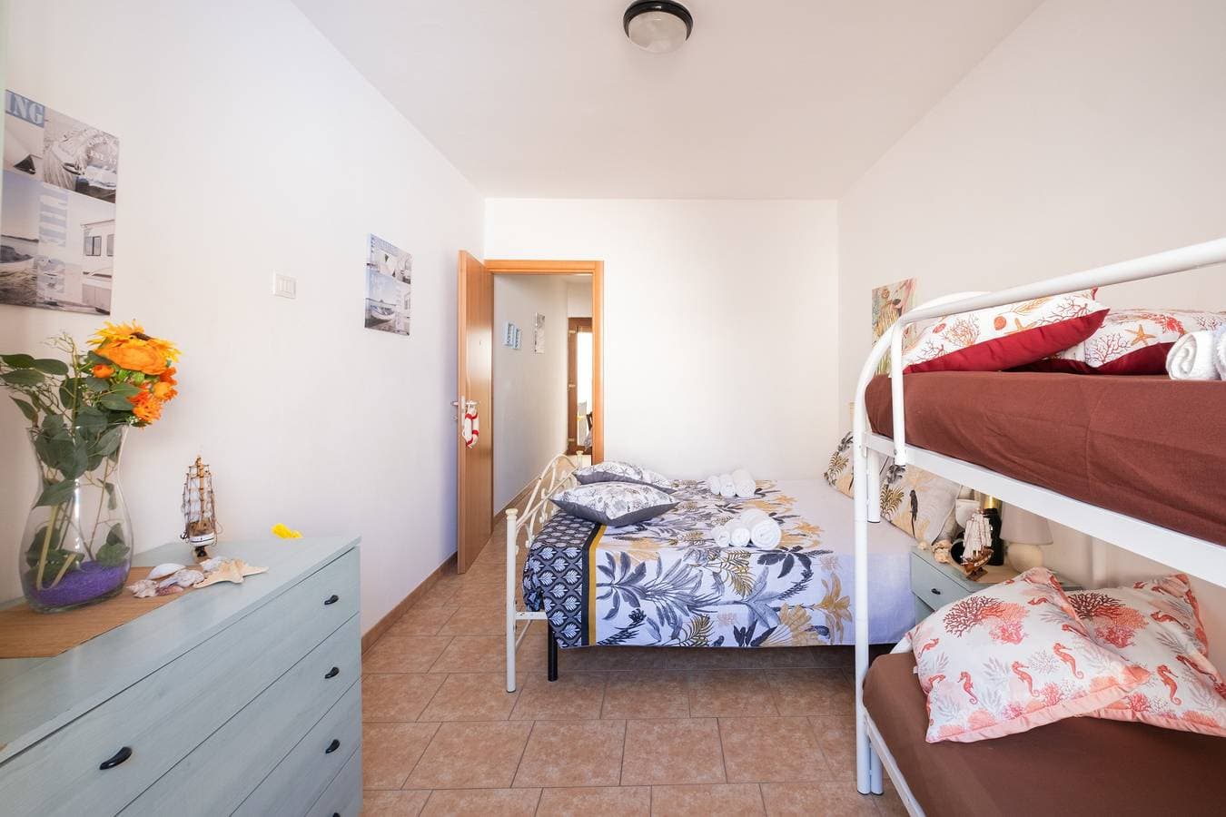 Foto 4 von 23: Ferienhaus 'On The Beach San Foca' mit Meerblick, Wi-Fi und Klimaanlage