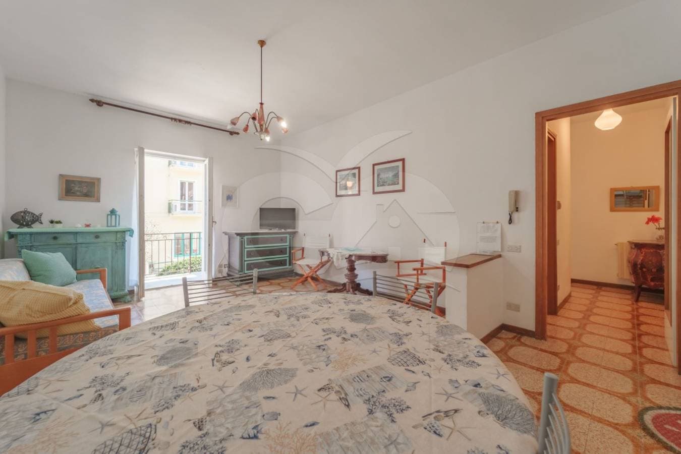 Foto 7 von 24: Ferienwohnung für 5 Personen mit Balkon