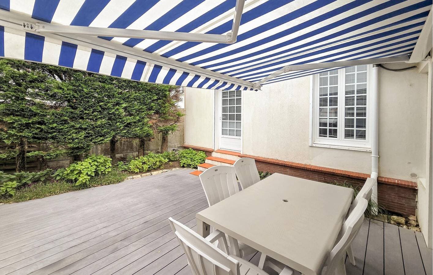 Foto 2 von 17: Gemütlich, 1 km vom Strand entfernt: 73 m² große Wohnung mit Garten und Parkplatz