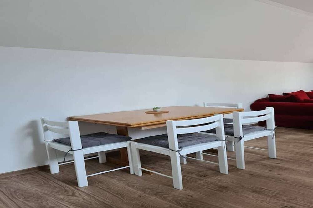 Foto 8 von 16: Beautiful, fully equipped 2-room apartment **