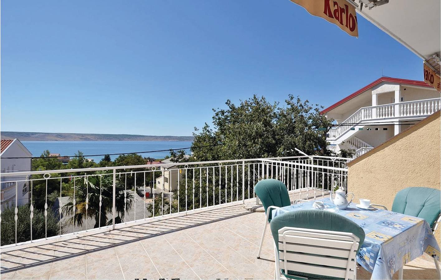 Foto 5 von 20: Gemütliches Apartment mit Meerblick, Terrasse und Küche, 2 km vom Strand entfernt