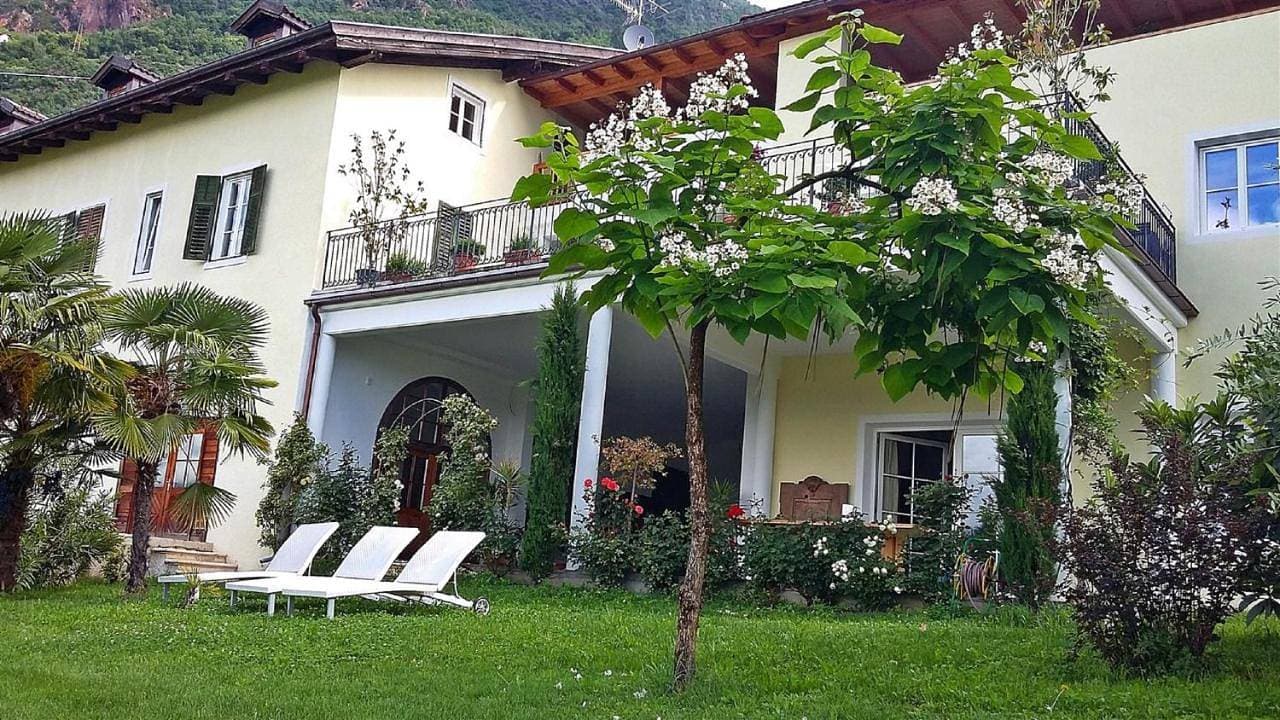 Foto 6 von 11: Double Room with Garden View