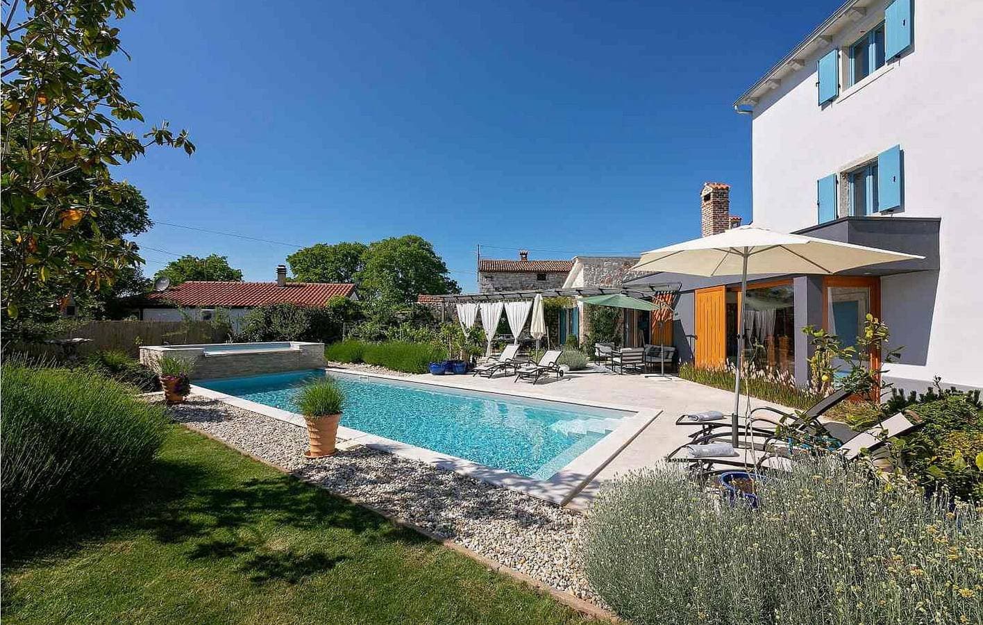 Foto 7 von 50: Geräumige Ferienwohnung mit Pool und WLAN, 2 km vom Stadtzentrum von Musalez entfernt