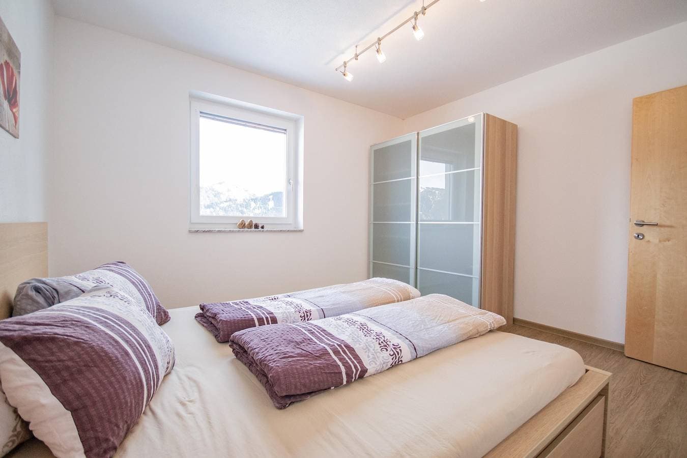 Foto 5 von 25: Ferienwohnung mit großem Garten