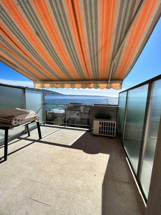 Terrazza sul mare Sanremo 1