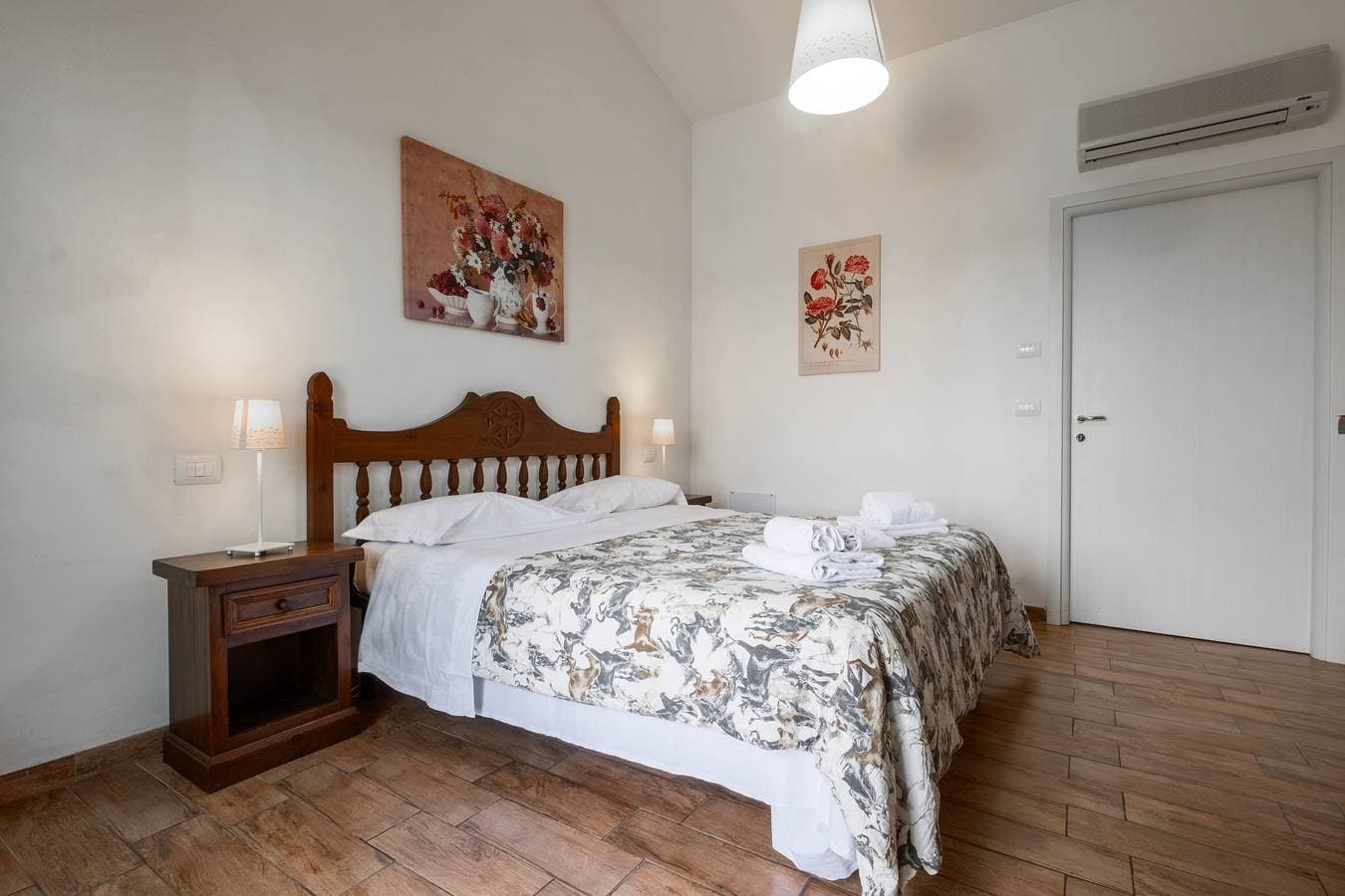 Foto 6 von 26: Zimmer 'Timo' mit Gemeinschaftspool, WLAN und Klimaanlage