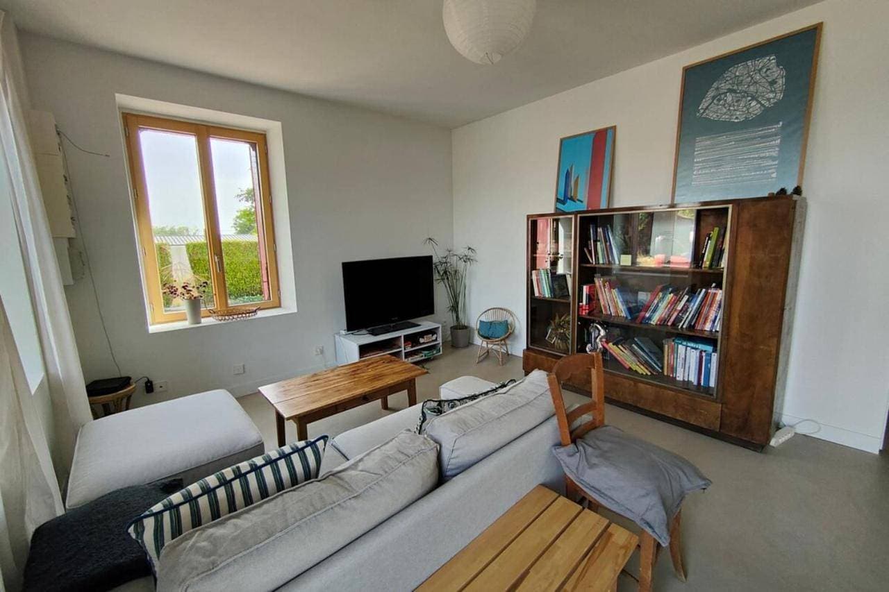 Foto 6 von 35: Three-Bedroom House