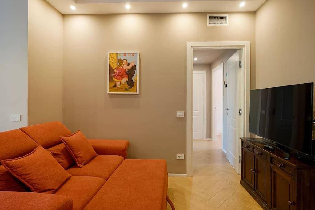 Foto 4 von 33: Two-Bedroom Apartment